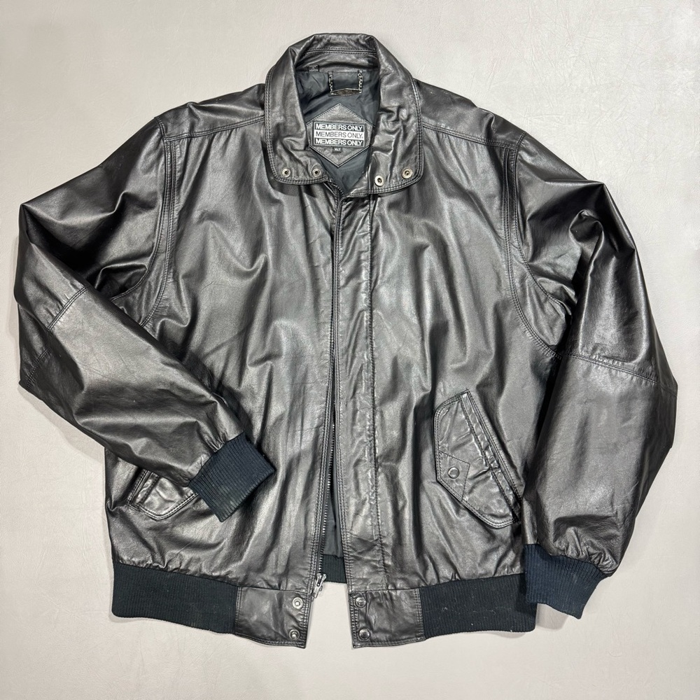 Vintage Members Only Black Leather Jacket Mens XLT Made in Korea 25x28